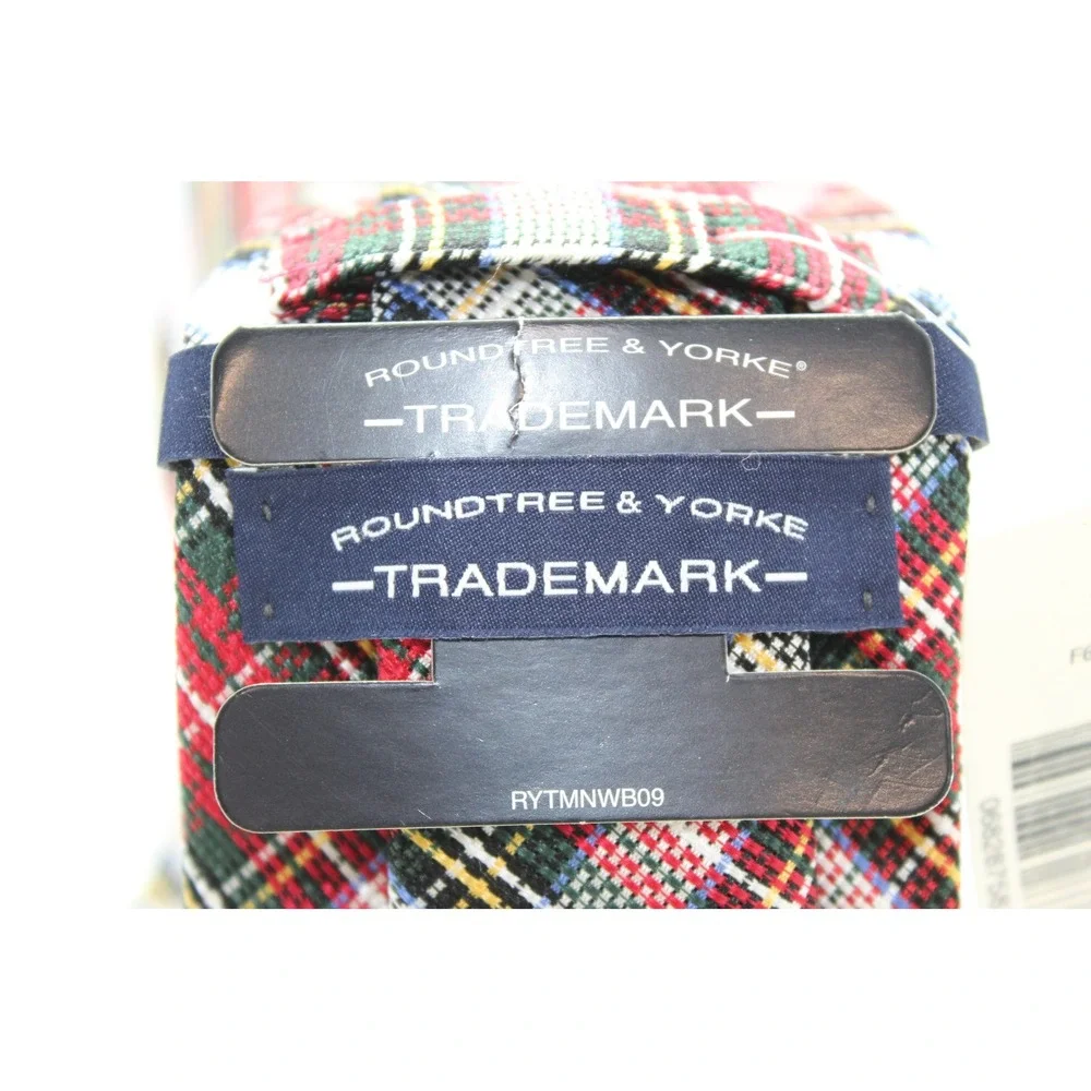 Roundtree & Yorke Mens Red Green Plaid Silk Tie F65TR340 USA Made NWT